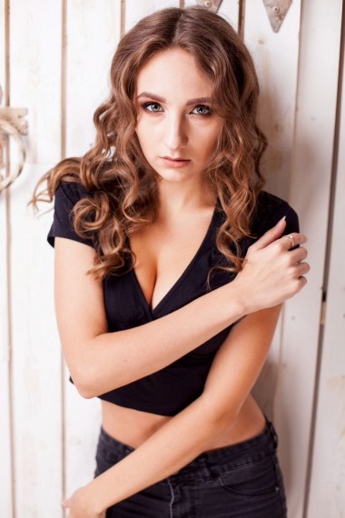 Victoria, beautiful Russian escort who offers girlfriend experience in Rome