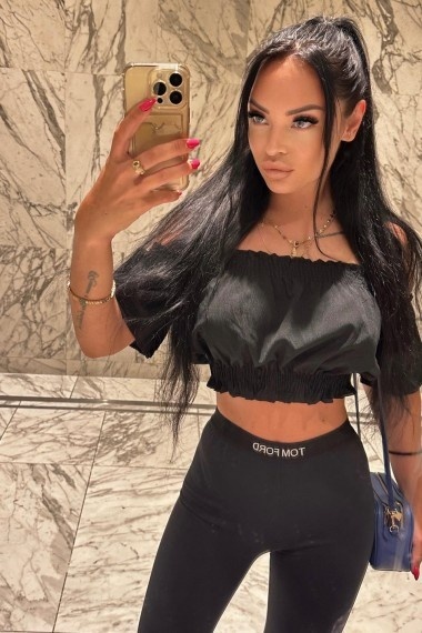 Danna-cute, beautiful Russian escort who offers company in Rome