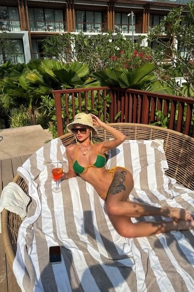 Gyara, beautiful Russian escort who offers girlfriend experience in Rome