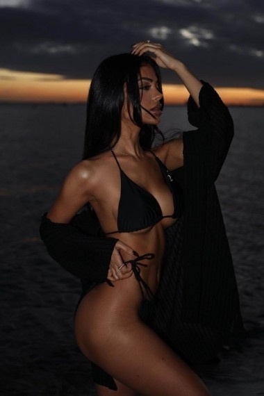 Neroli, beautiful Russian escort who offers company in Rome